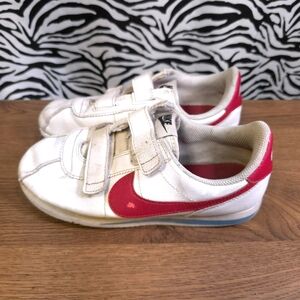 0725 Thrifted Youth Kids Girls Sz. 3Y Nike Shoes GWOSLOO.78